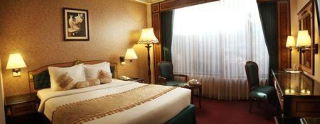 Gajahmada Graha 3*