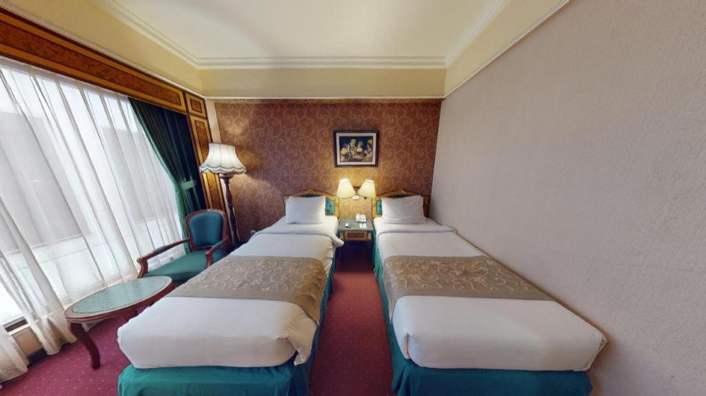 Gajahmada Graha 3*